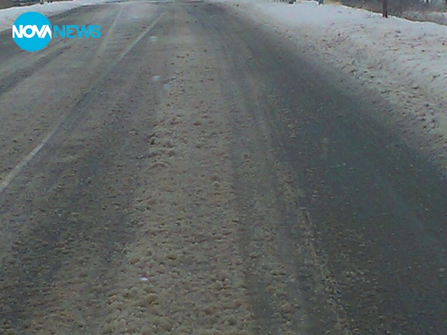 Пътят след гр. Елхово след снежния капан