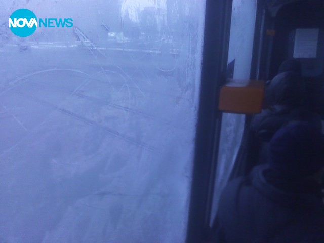 Пътуване през зимата с градски транспорт в София