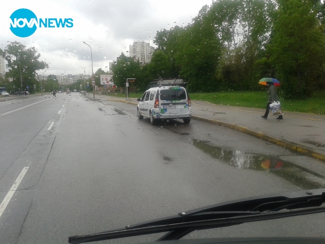 Така се спира на спирка!