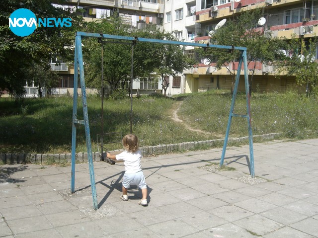 Детско игрище във Варна