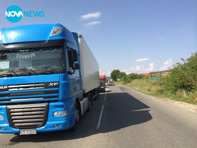 Задръстване на Е-79 - 2