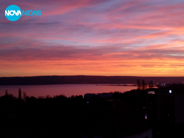 Морето и слънцето