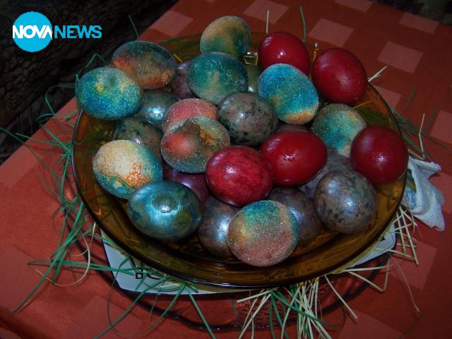 Боядисваме яйцата