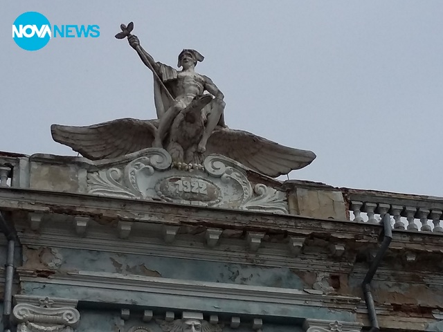 Културна ценност, оставена умишлено да се руши