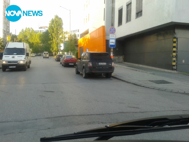 Така се спира на спирка!