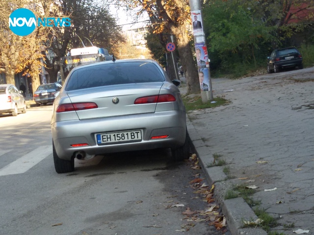 Паркиране на пешеходна пътека в Плевен