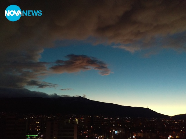 Залезът над София