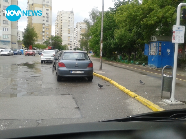 Така се спира на спирка!