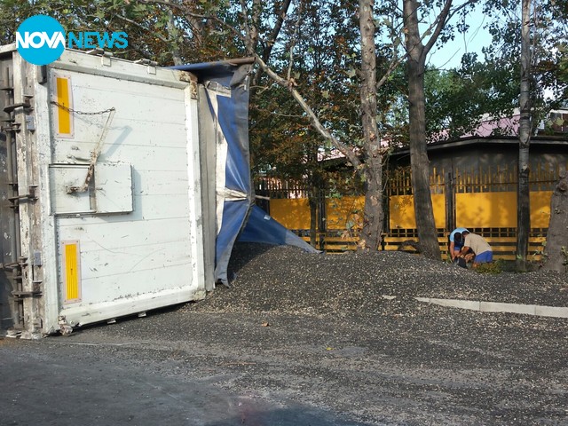 Тир се обърна на кръговото Бургас-Созопол