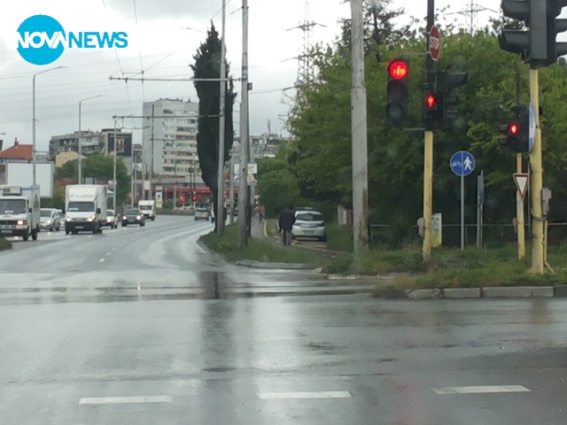 Тротоар, велоалея или стоянка за патрулка?