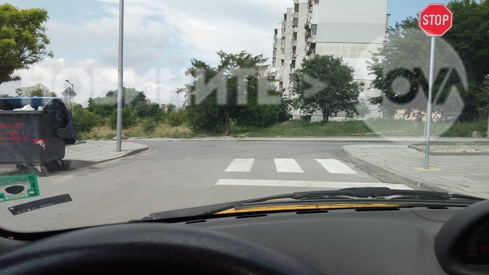 Пешеходна пътека във Варна