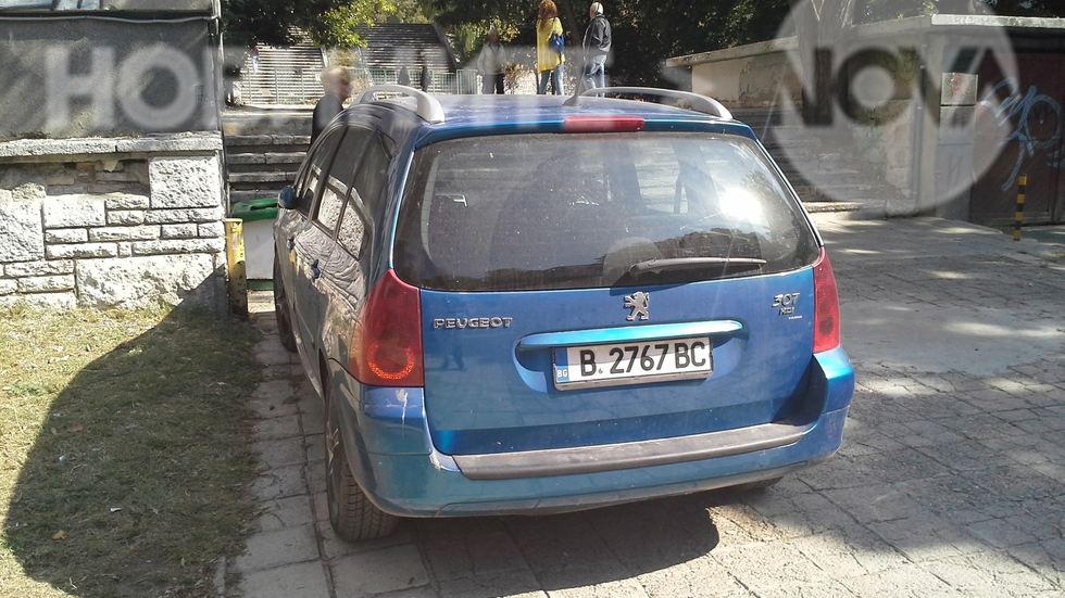 Безобразно нагло паркиране във Варна