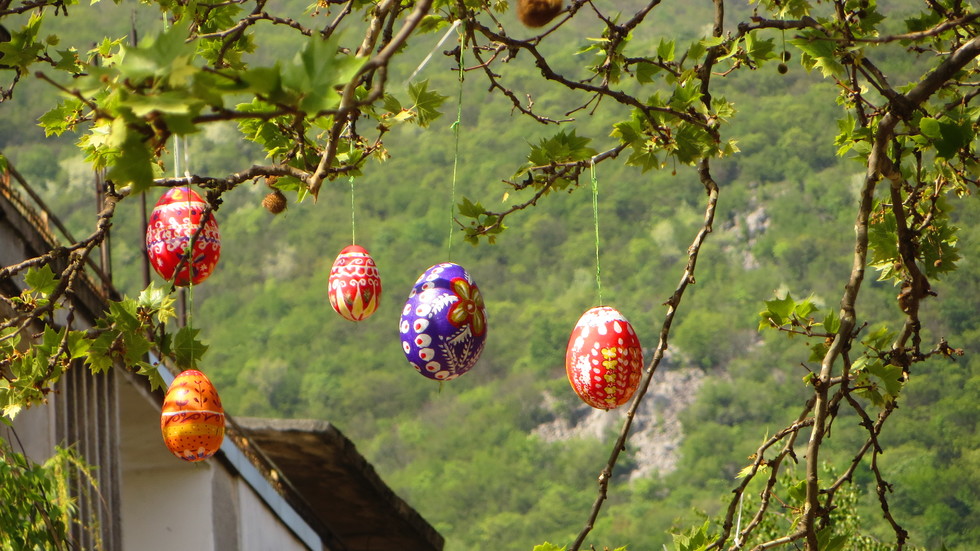 Великденска украса от Враца
