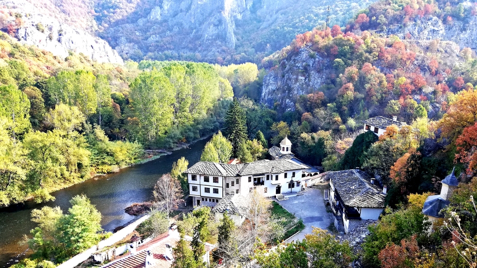 Черепишки манастир " Успение Богородично "