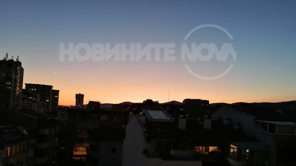 Уникален залез над Стара Загора