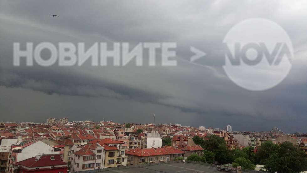 Буря в Бургас