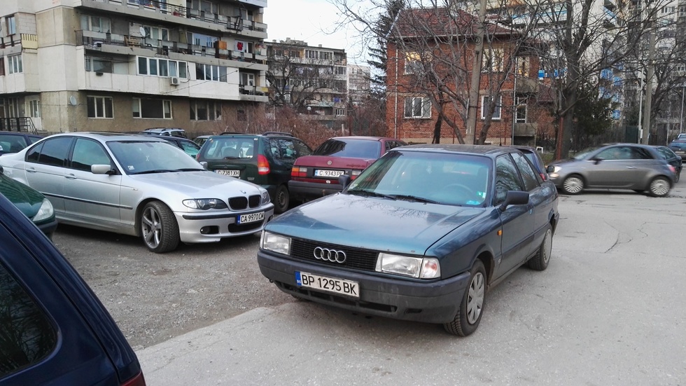 Паркирането в София