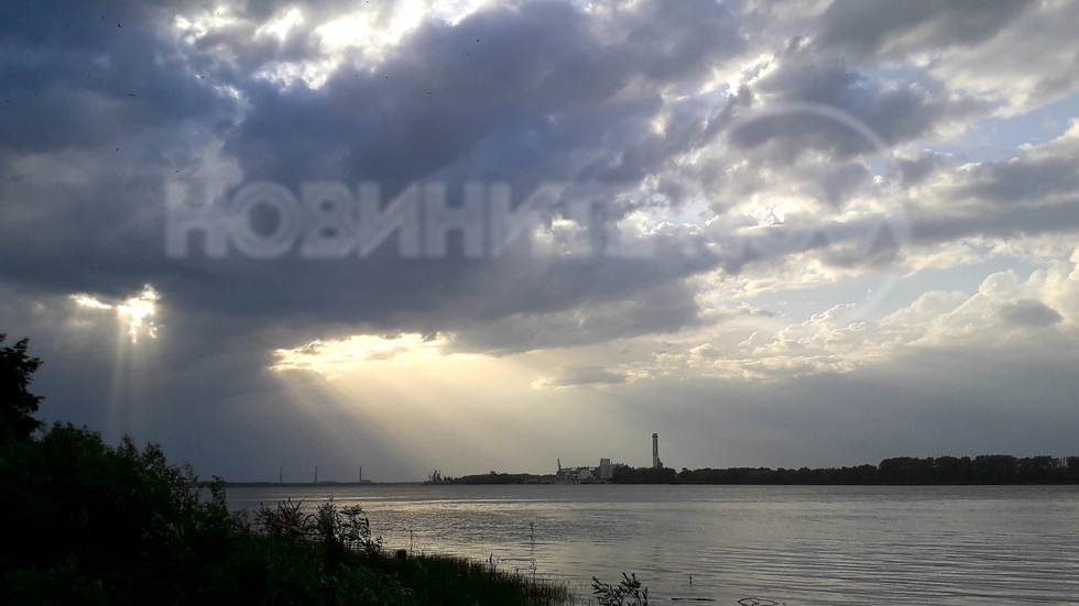 Залез над Дунав в град Свищов