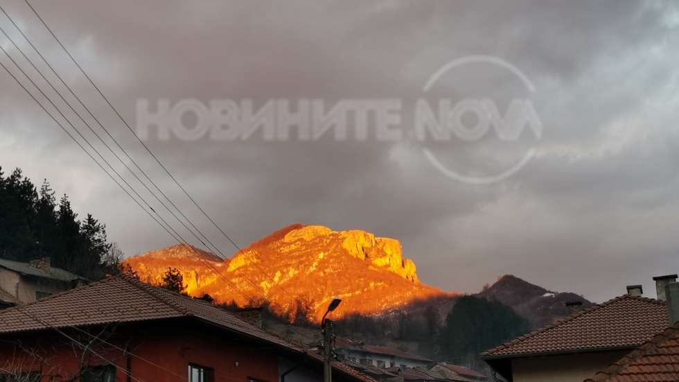 Огнен залез в гр. ТЕТЕВЕН