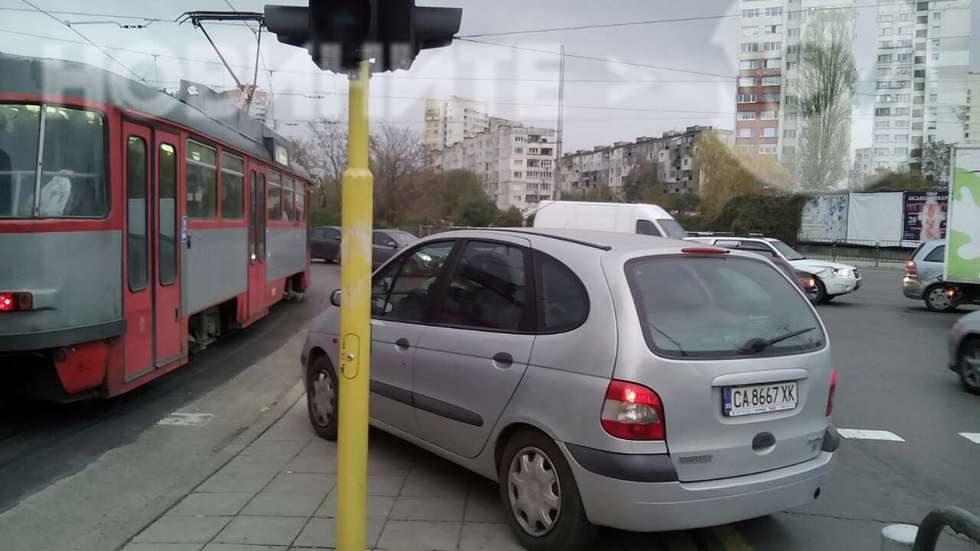 "Интелигентните" светофари в София