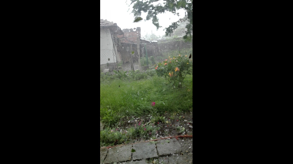 Град удари град Левски