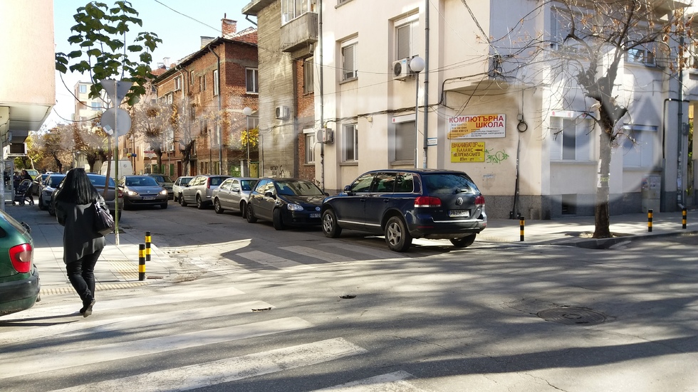 Неправилно паркиране в центъра на Пловдив