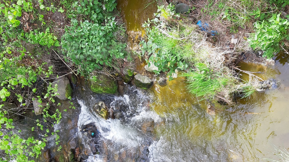 Изливане на фекалии в река Фотиновска