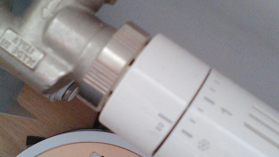 Парното работи в София