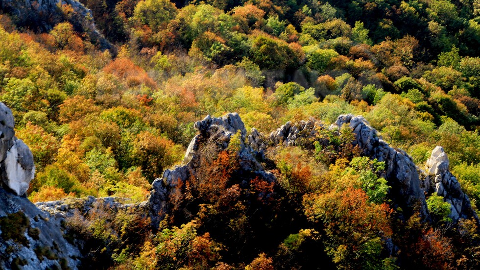 Есен в Искърското дефиле!