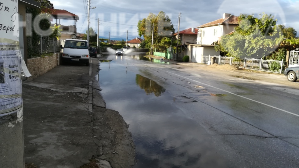 Морето в село Ивайло след проливния дъжд