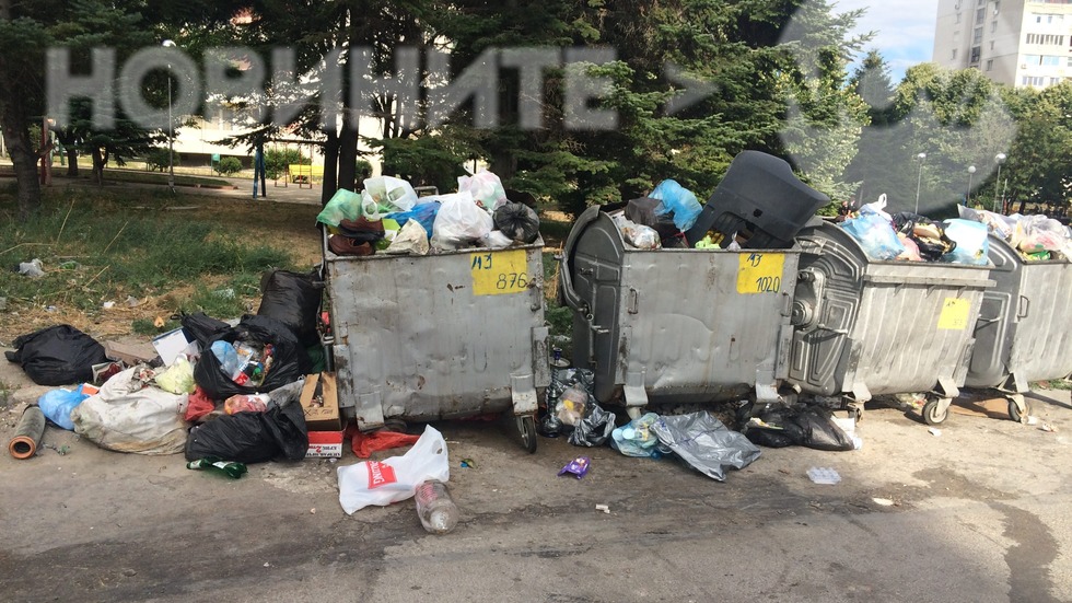 Неизхвърлен боклук във Варна