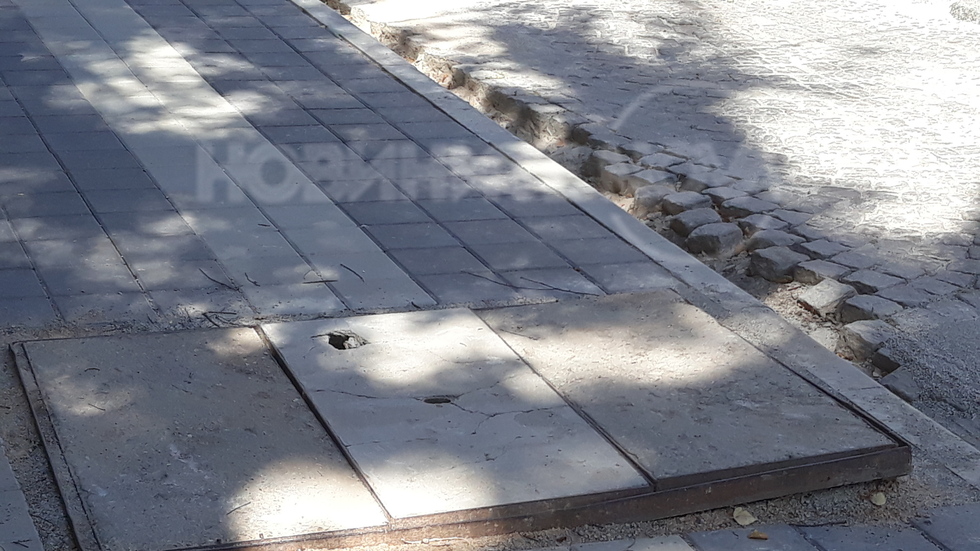 Предизборно - ремонт на тротоарни площи в гр. Перник