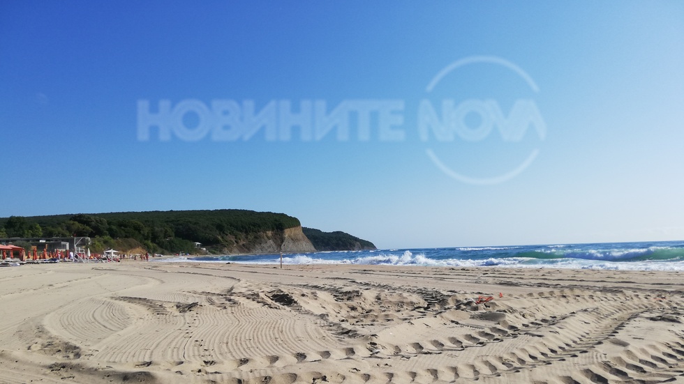 Големи вълни на "Иракли"