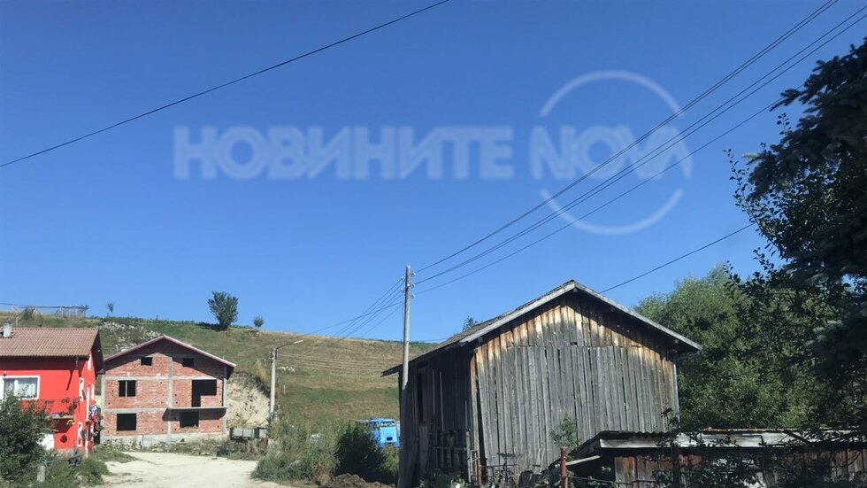 Незаконосъобразно асфалтиране на улици в село Кръстава