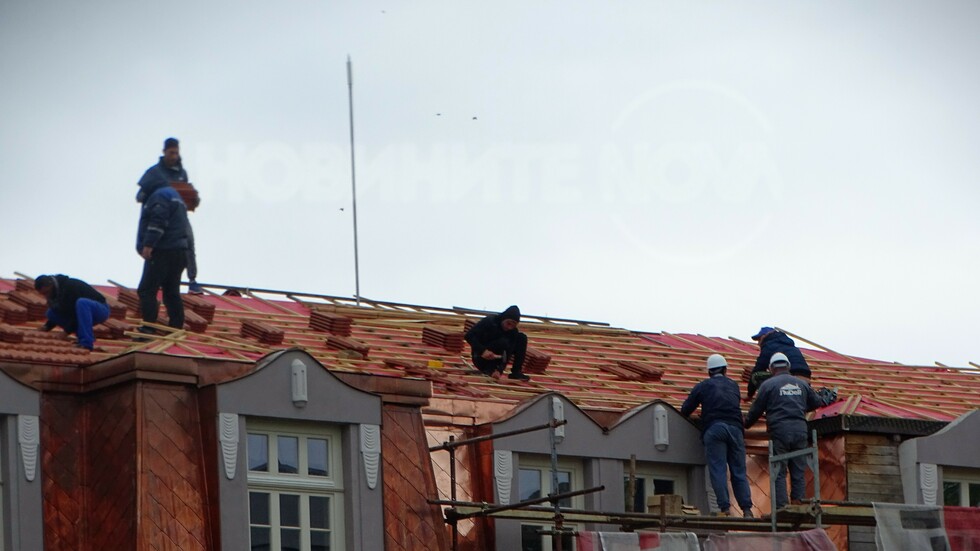 Честит празник на всички трудови хора!