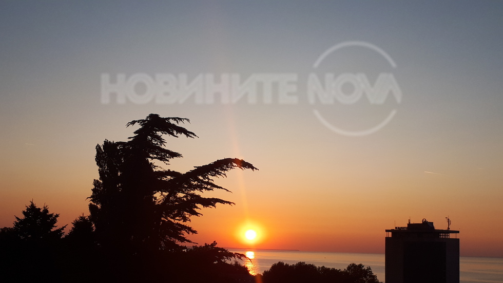Изгрев във Варна