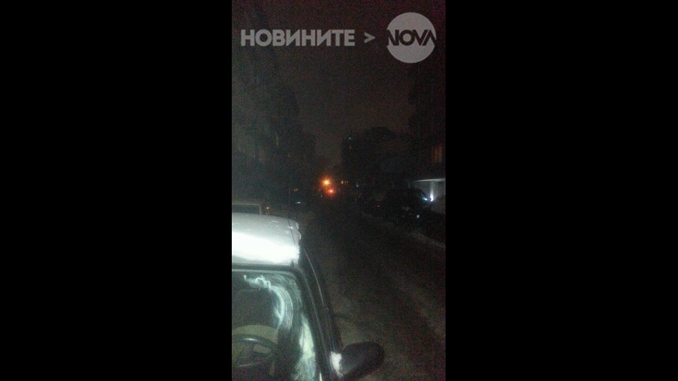 Тъмна улица в центъра на София