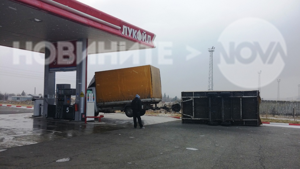 Инцидент след силния вятър в Сливен