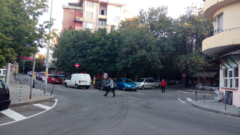 Направена нова пътна сигнализация без предупреждение