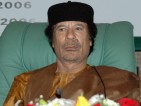 Кадафи се заканва на Саркози, предупреждава Обама
