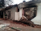 Кафене, книжарница и жилищни постройки изгоряха във Вакарел