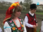 В бургаското село ритуалът лазаруване изпълниха българки и англичанки