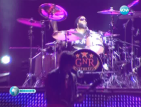 "Guns N' Roses" пяха над три часа на българска сцена