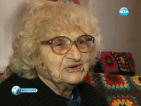 94-годишна жена се справя с компютъра със завидна лекота