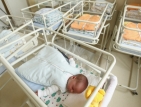 Проф. Златков: Майки нарушават правата на новородените