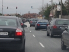 Хиляди автомобили потеглиха обратно към София
