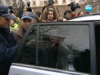 Арестуваха въоръжен пиян мъж пред Президентството