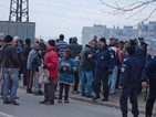 Роми от Благоевград блокираха сградата на ЧЕЗ