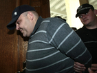 Съдът остави Чеци в ареста