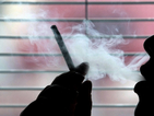 Забраната за пушене свила продажбите на цигари с 3-4%